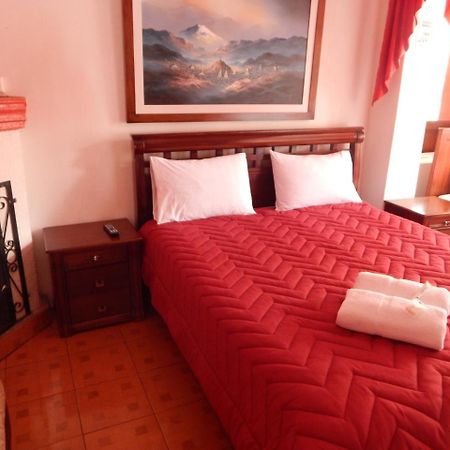 Hostal Imperial Quito Buitenkant foto