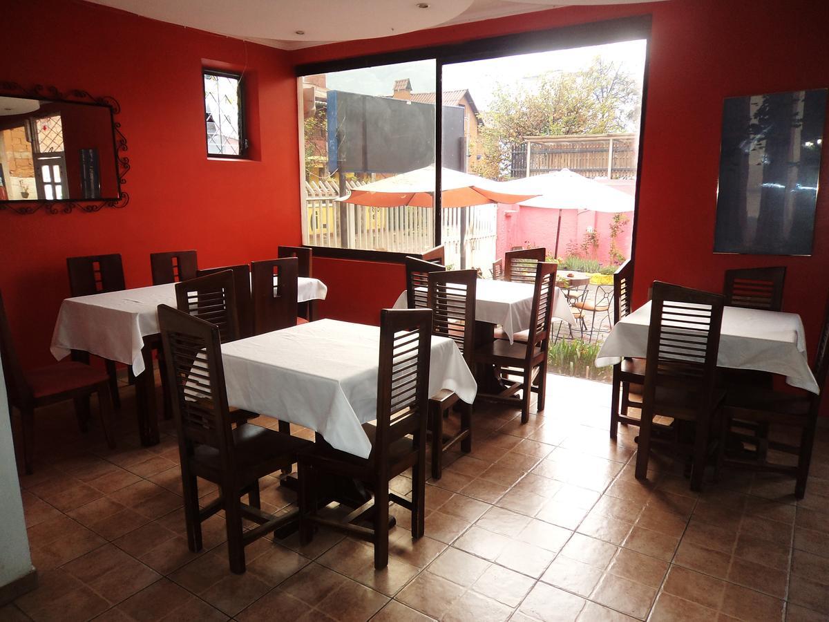 Hostal Imperial Quito Buitenkant foto