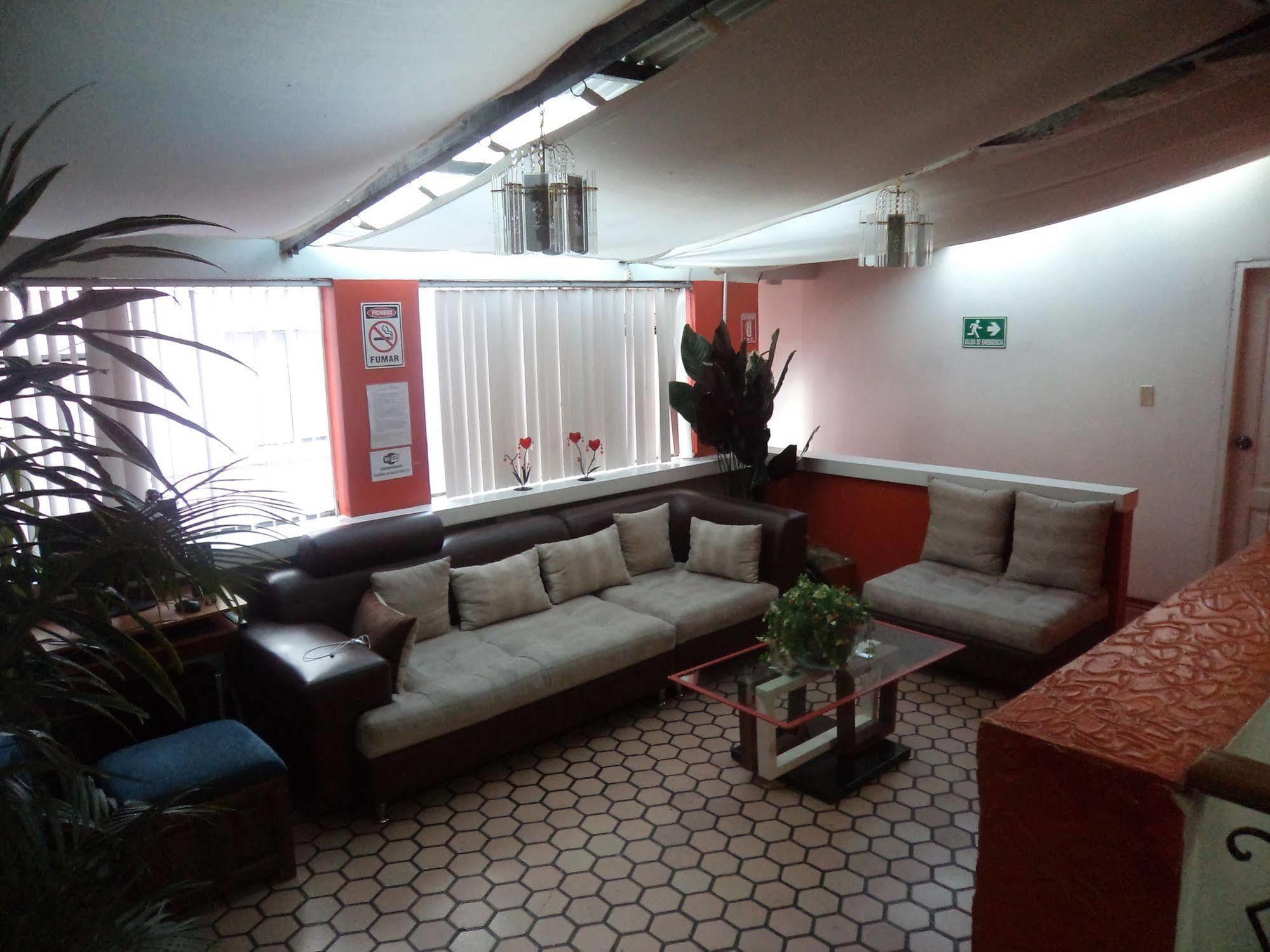 Hostal Imperial Quito Buitenkant foto