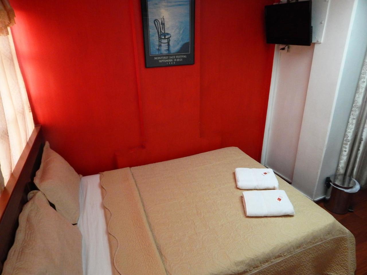 Hostal Imperial Quito Buitenkant foto