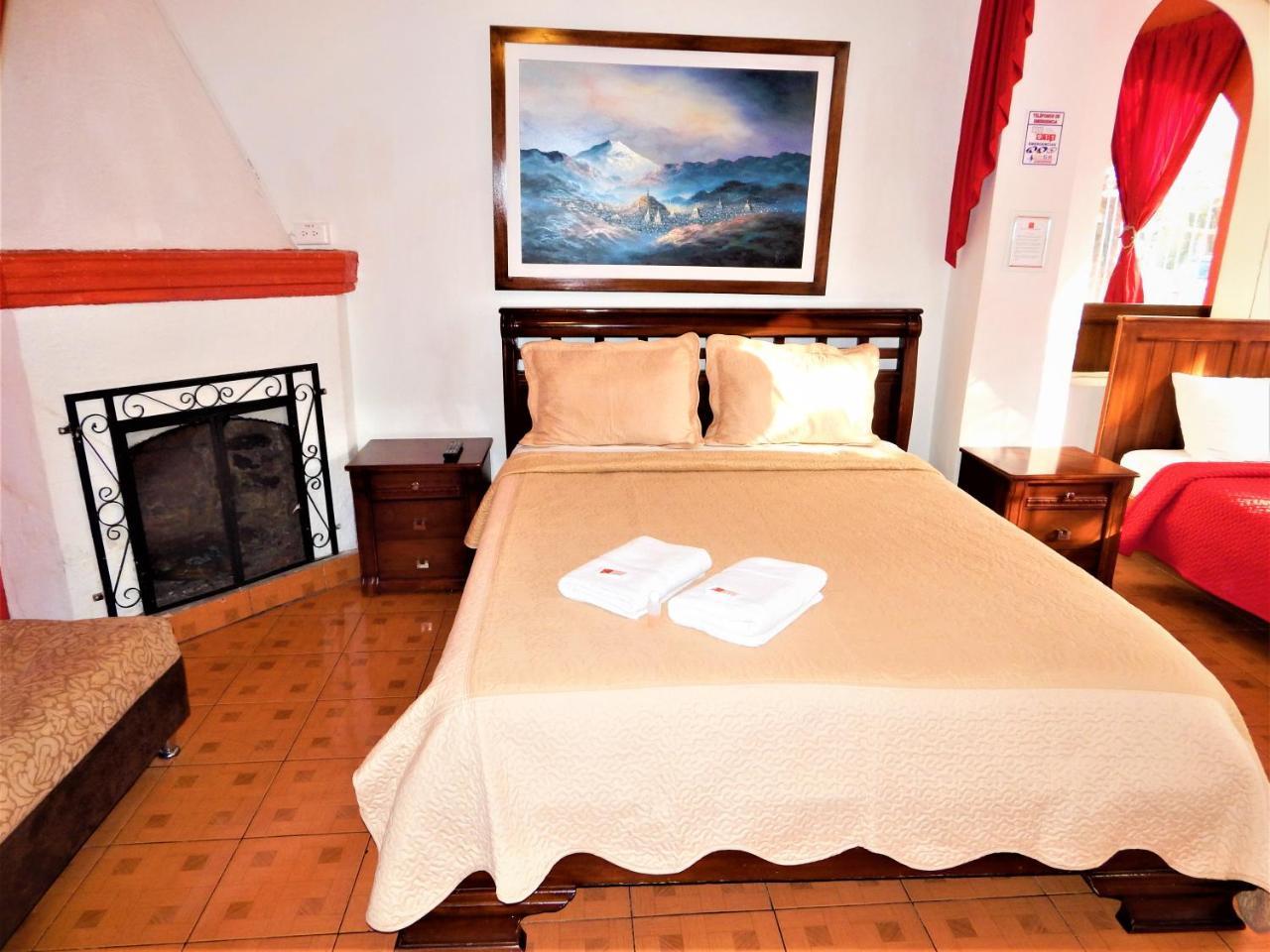 Hostal Imperial Quito Buitenkant foto