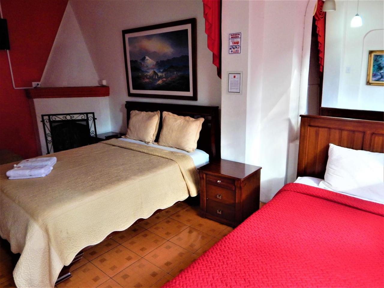Hostal Imperial Quito Buitenkant foto
