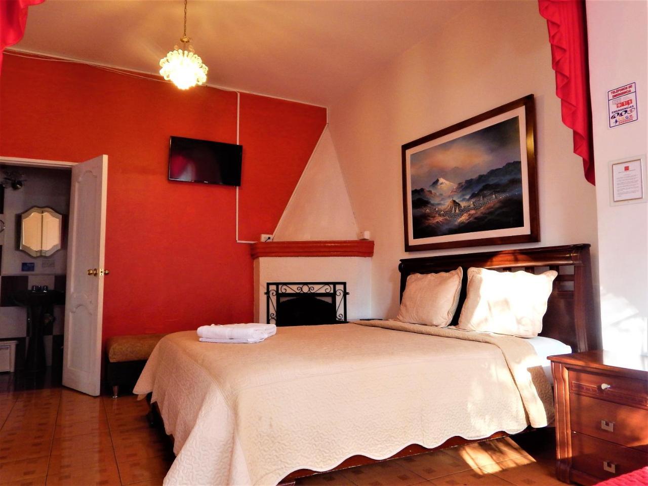Hostal Imperial Quito Buitenkant foto