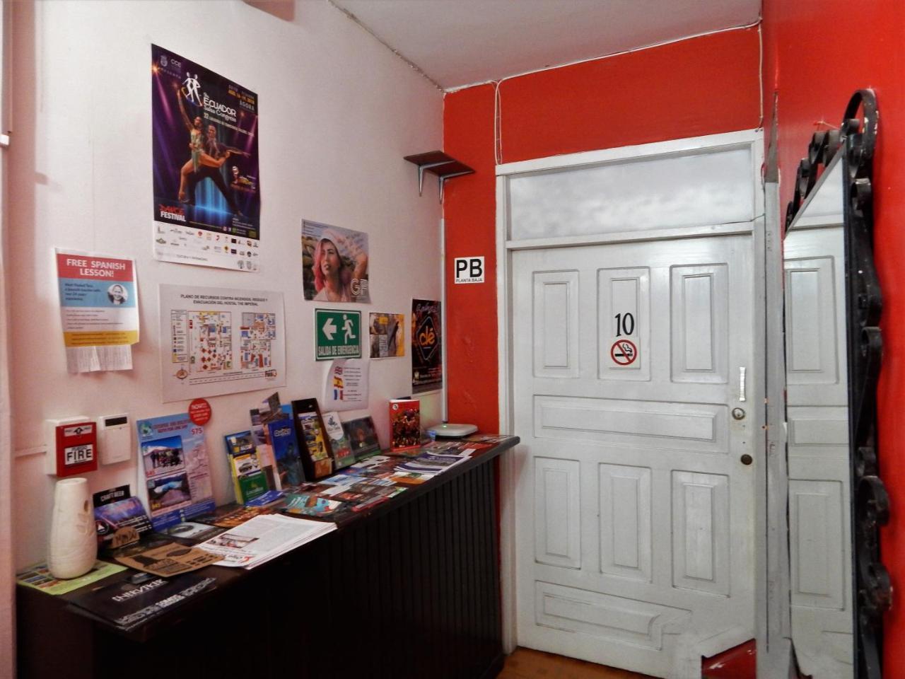 Hostal Imperial Quito Buitenkant foto