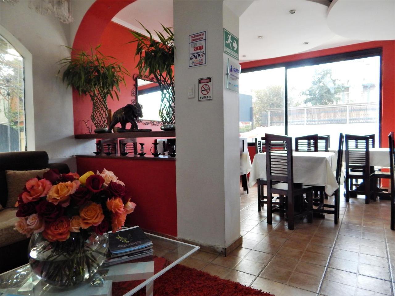 Hostal Imperial Quito Buitenkant foto