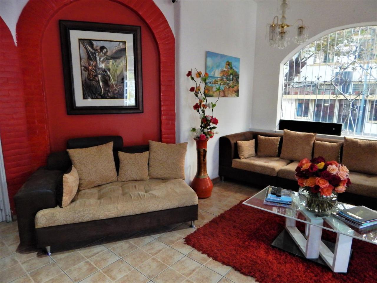 Hostal Imperial Quito Buitenkant foto