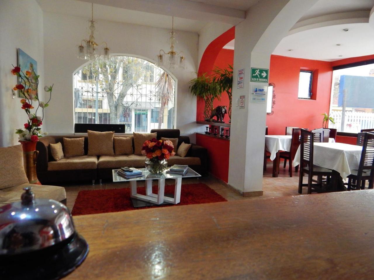 Hostal Imperial Quito Buitenkant foto