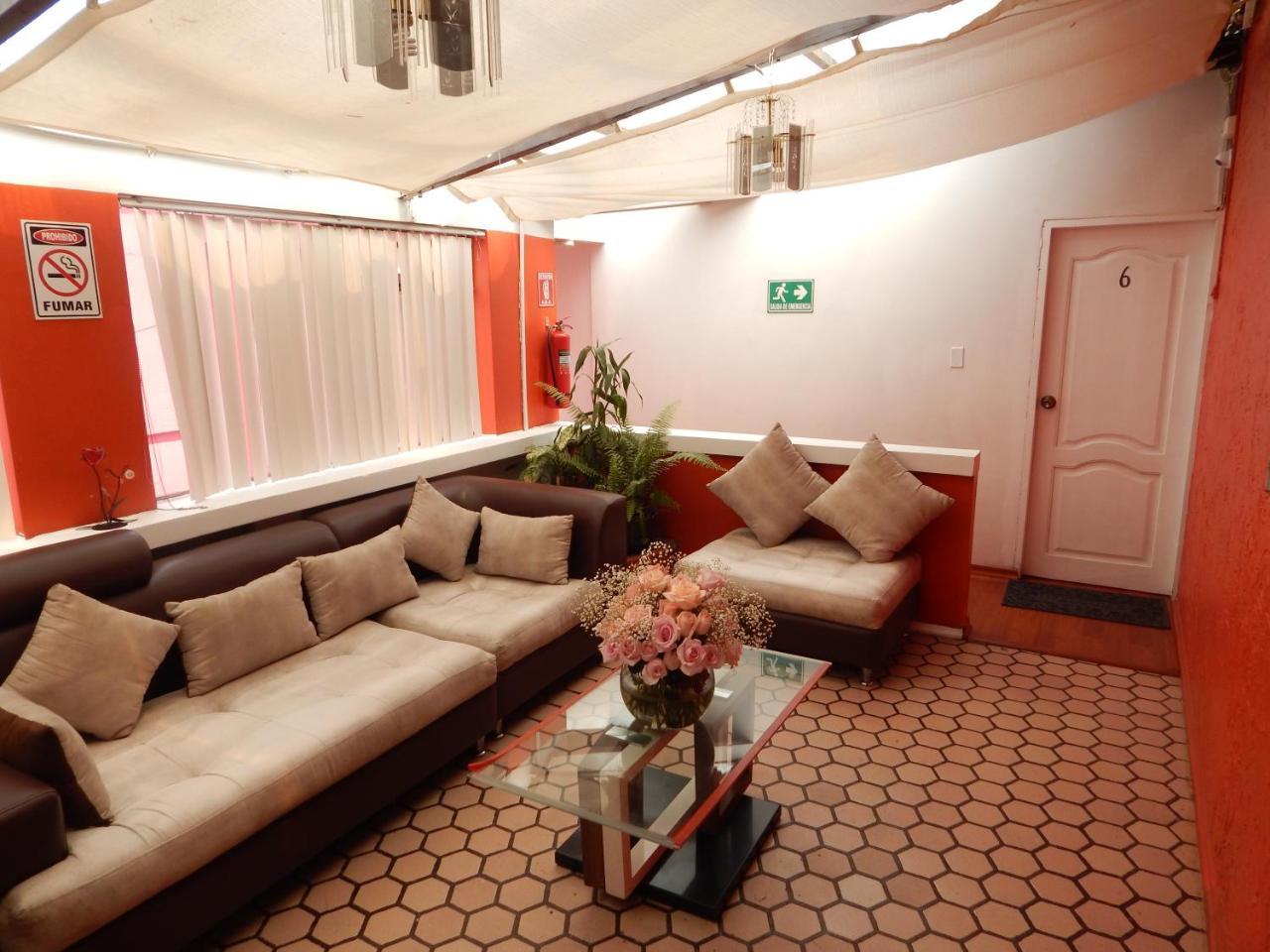 Hostal Imperial Quito Buitenkant foto