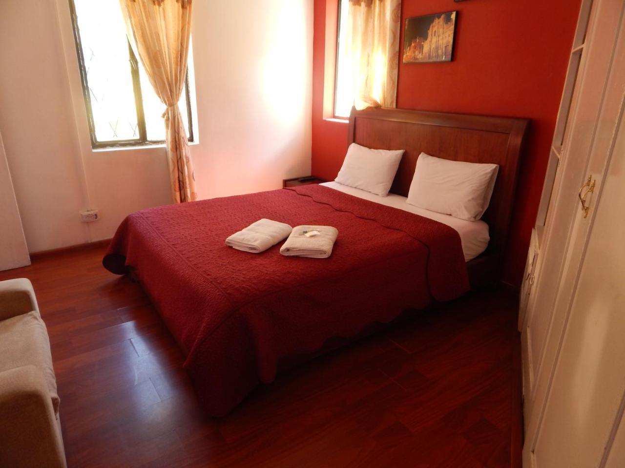 Hostal Imperial Quito Buitenkant foto